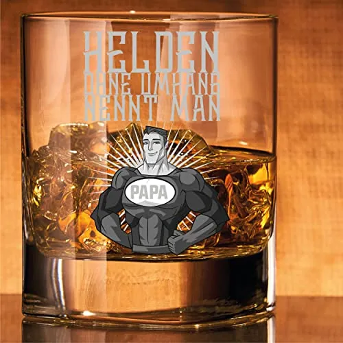 Whiskey Glas mit Spruch HELDEN OHNE UMHANG NENNT MAN PAPA